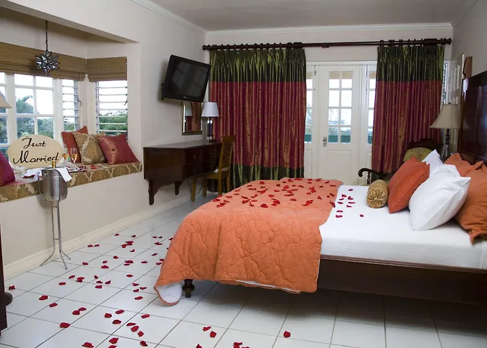 Cardiff And Hotel 4*
