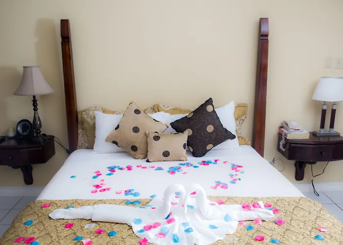 Hotel Cardiff And